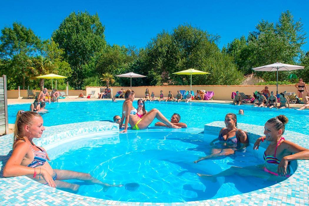 Appartement Camping Tranche Sur Mer à Angles  Extérieur photo